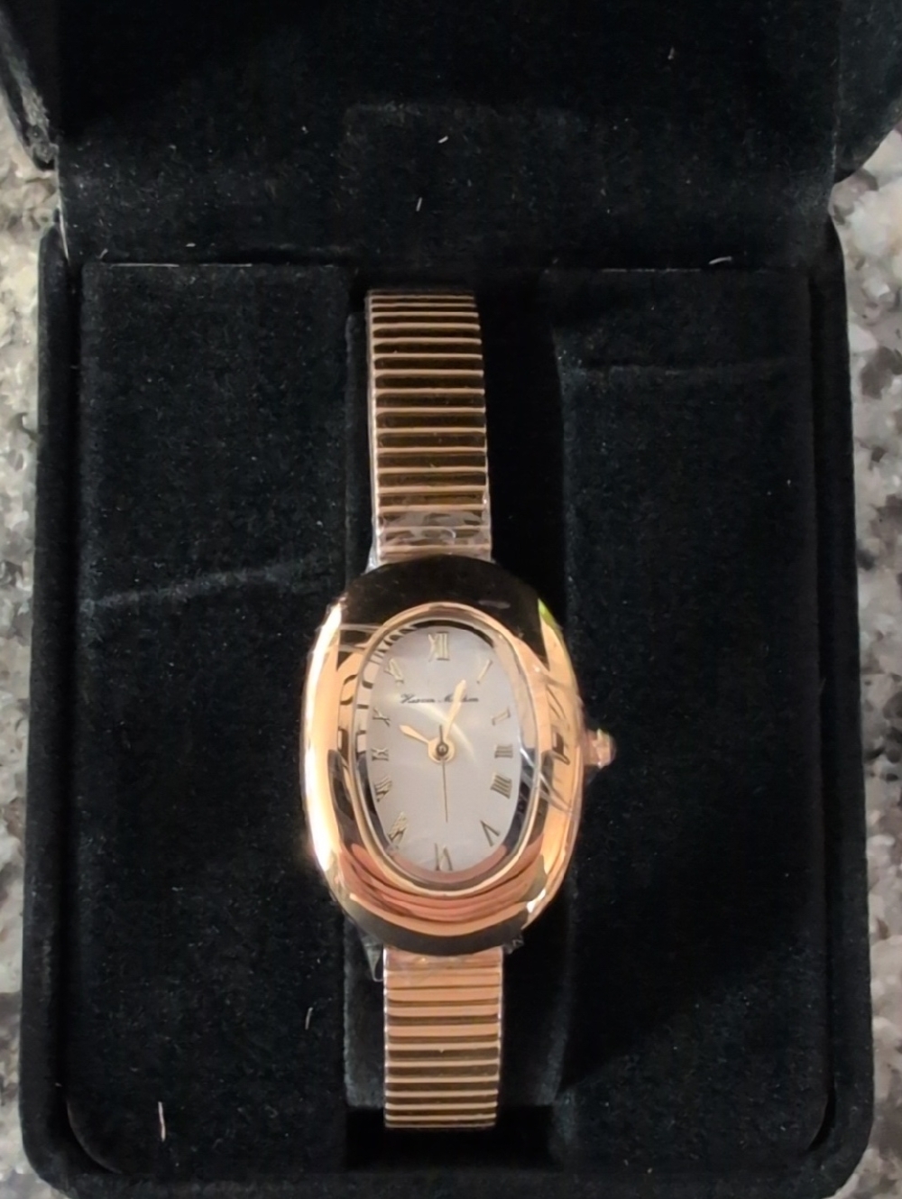 Heaven mayhem Watch